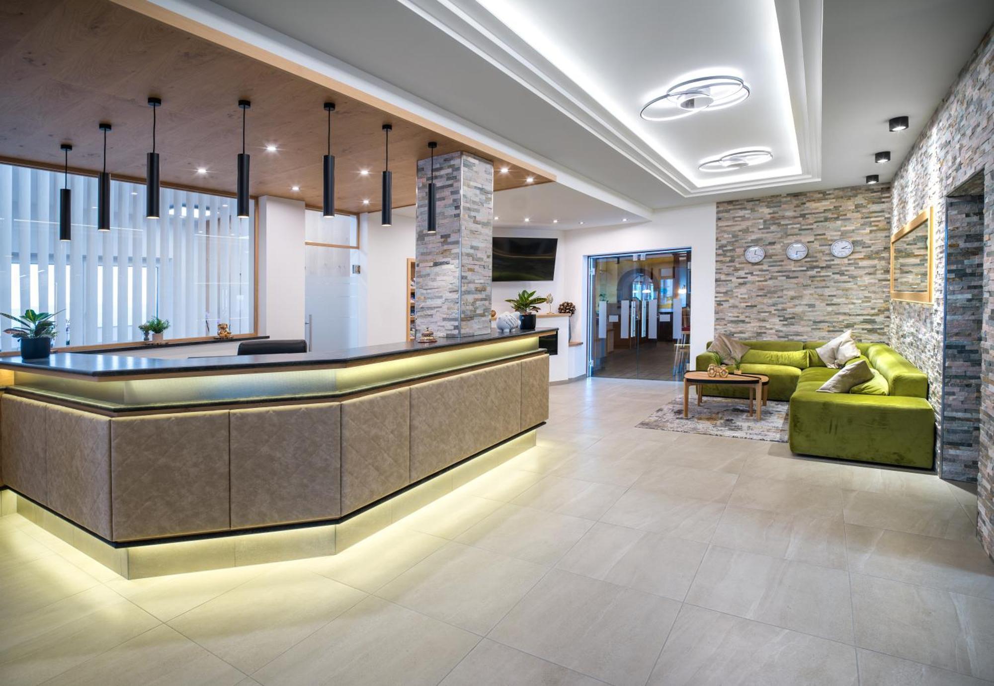 Ferienhotel Hofer Superior Strass im Attergau Zewnętrze zdjęcie